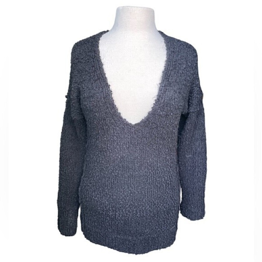Abercrombie & Fitch V Neck Boucle Sweater Size S Black
